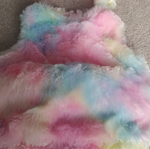 Costume - Picture 3 of 9